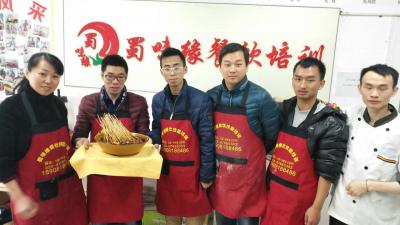 成都學(xué)缽缽雞培訓(xùn)哪家好？