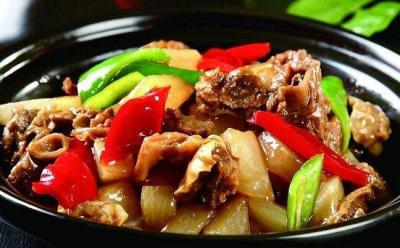 特色砂鍋菜技術(shù)培訓(xùn)多少錢？辣椒醬的制作