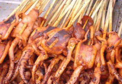 四川鐵板魷魚技術(shù)做法哪里正宗？制作鐵板魷魚醬料