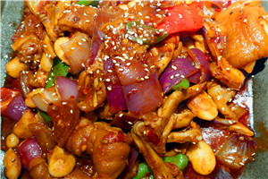 麻辣干鍋雞技能訓(xùn)練哪家正宗？l理論實(shí)料操作結(jié)合
