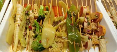 鹵杯冷串串培訓(xùn)學(xué)校哪里好？底料培訓(xùn)采用精心配方烹制