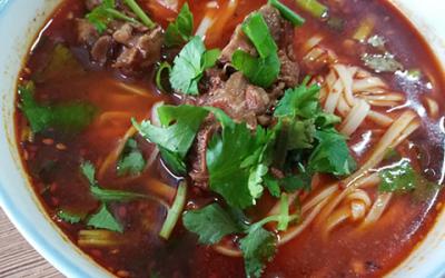 成都開面館哪里培訓(xùn)好？ 麻辣牛肉面技術(shù)培訓(xùn)