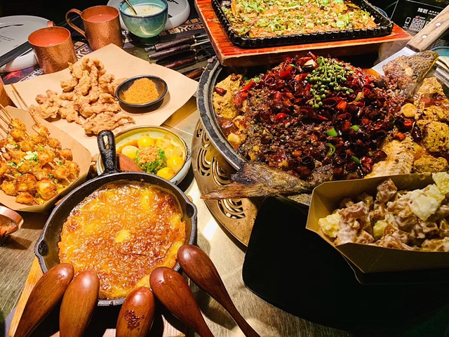 成都學(xué)烤魚技術(shù)哪里學(xué)？成都烤魚的做法及配方