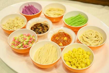 培訓(xùn)面食班學(xué)技術(shù)可以嗎？學(xué)各種面食技術(shù)培訓(xùn)