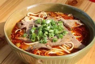 面食技術(shù)培訓(xùn)班哪里學(xué)？尋找面食技術(shù)培訓(xùn)中心