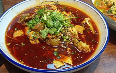 冒菜培訓(xùn)多少錢？  冒菜培訓(xùn)多少錢？